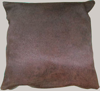 Подушка 0,50х0,50 из шкуры коровы AW08