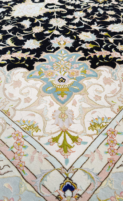 Ковёр 1,49х2,20 Tabriz Medallion 70R JALALI 232816 750.000уз шерсть+шёлк осн.шёлк black/blue Иран